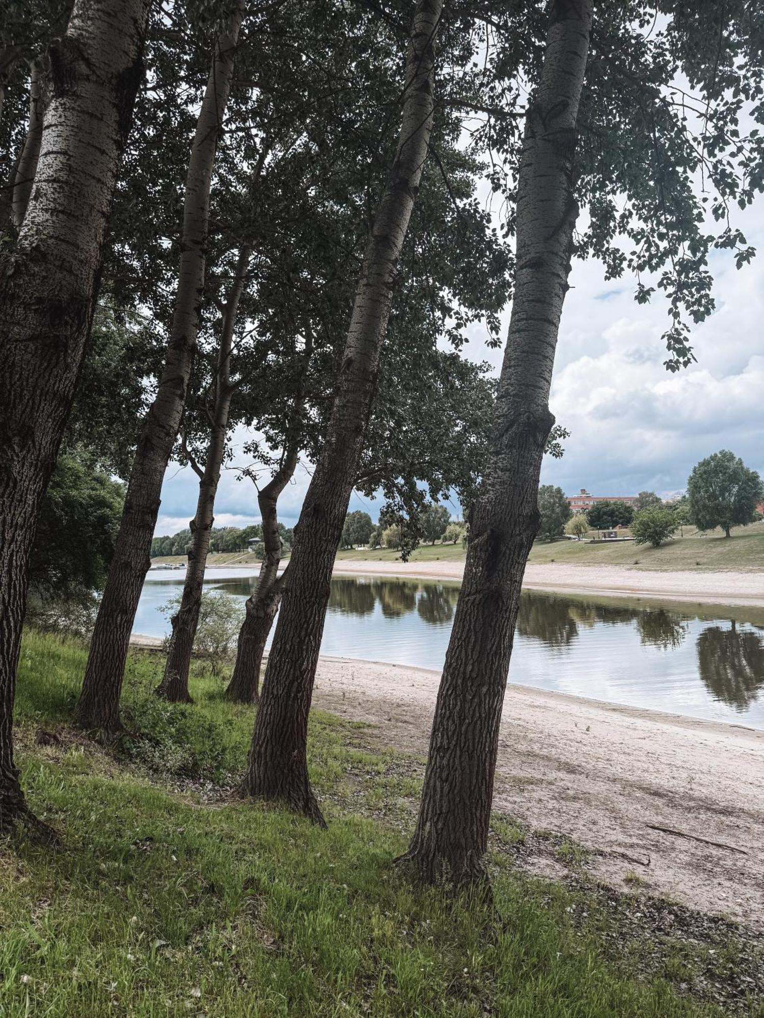 Sobri Halaszcsarda Es Panzio Baja Exterior foto